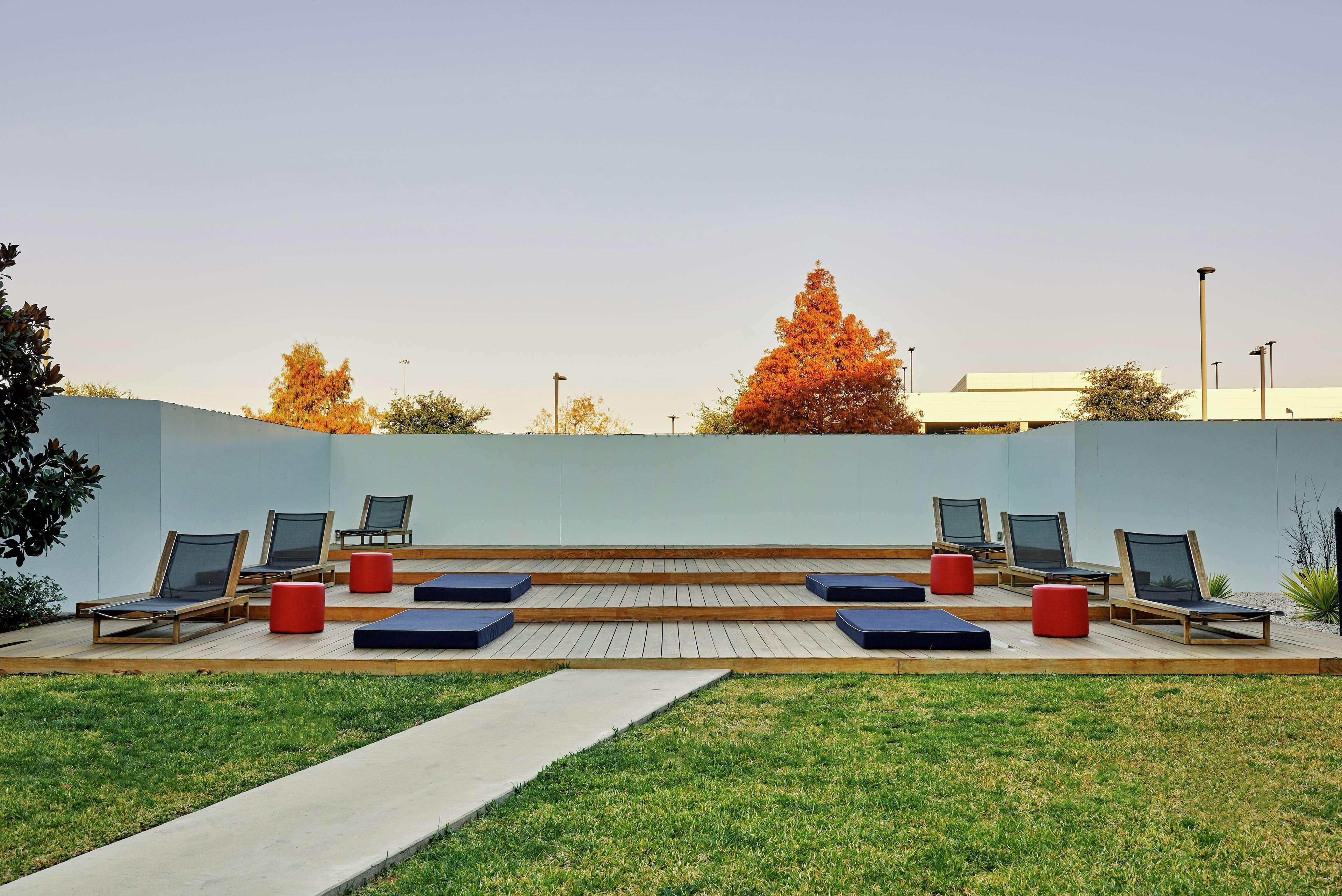 Nylo Las Colinas Hotel, Tapestry Collection By Hilton Irving Luaran gambar
